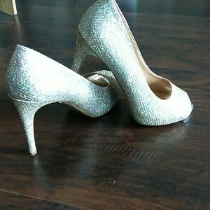 Light gold sequined peep toe heels size 10